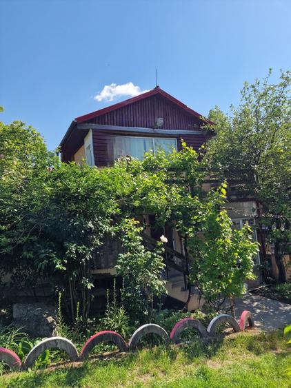Casă cu 4 camere în Malovăț