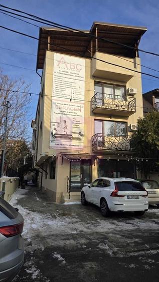 Birou, de 85 mp, în 1 Mai