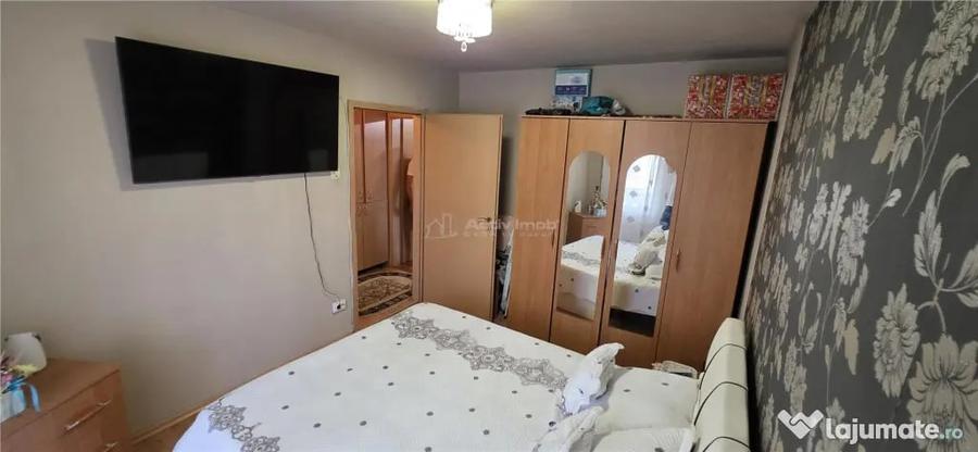 Apartament cu 2 camere decomandat în Șagului