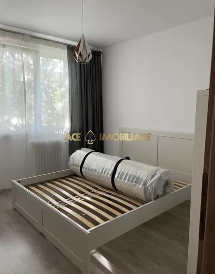 Apartament cu 2 camere semidecomandat, mobilat în Grivița
