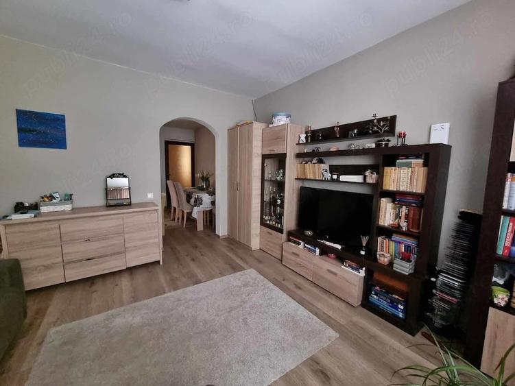 Casă cu 3 camere cu Teren 60 Mp în Central