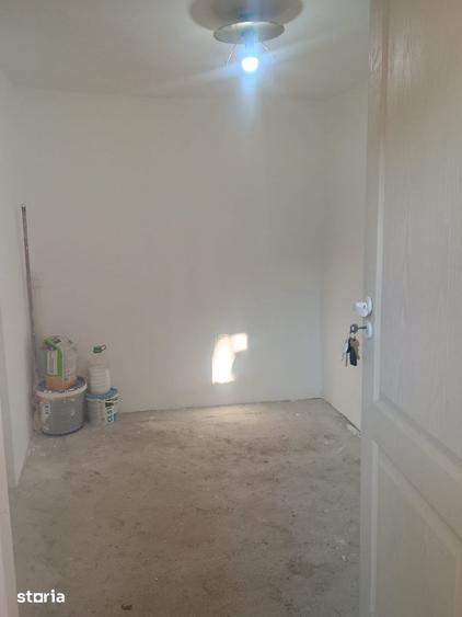 Casă cu 3 camere cu Teren 104 Mp în 23 August
