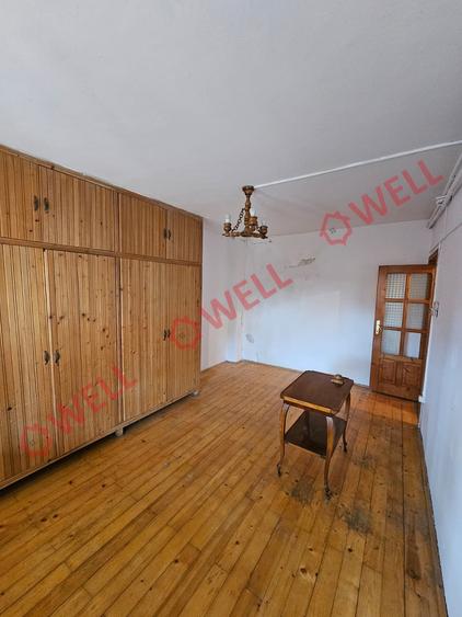 Casă individuală cu 5 camere cu Teren 399 Mp în Mureșeni