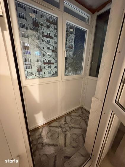 Apartament cu 2 camere decomandat, mobilat în Berceni
