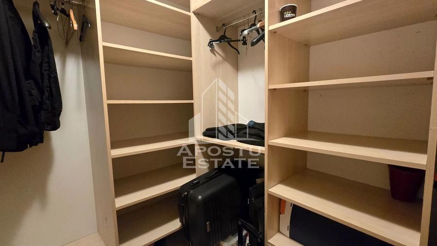 Apartament cu 3 camere decomandat, mobilat în Aradului