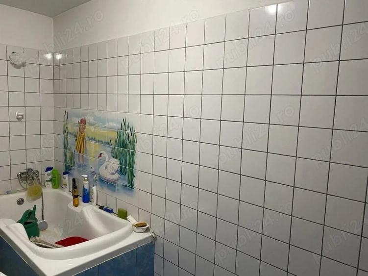 Casă cu 5 camere cu Teren 1348 Mp în Central
