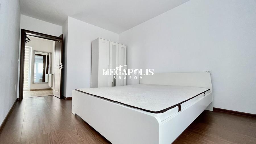 Duplex cu 3 camere cu Canalizare în Tărlungeni