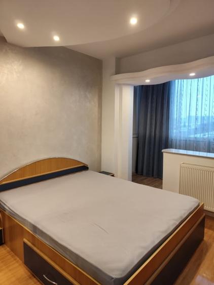 Apartament cu 3 camere, mobilat în Drumul Taberei