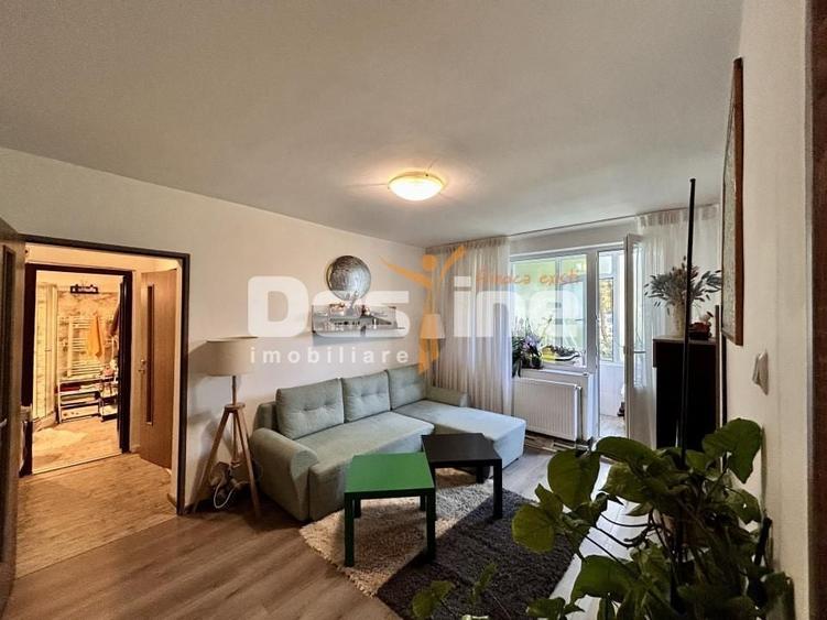 Apartament cu 2 camere semidecomandat, mobilat în Nord