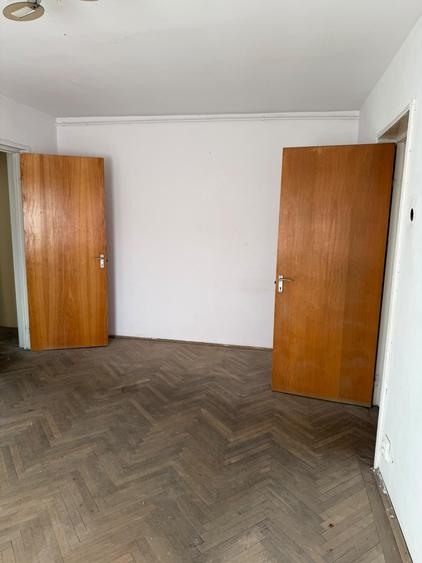 Apartament cu 2 camere semidecomandat în Lujerului