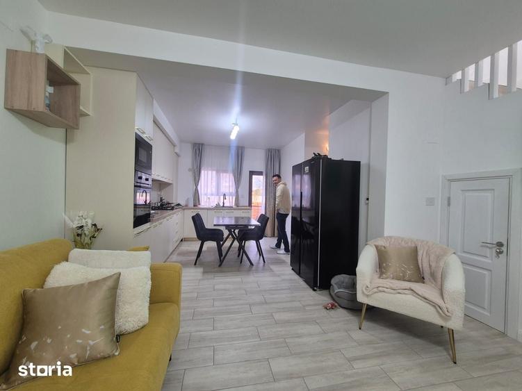 Casă cu 3 camere cu Teren 110 Mp în Central