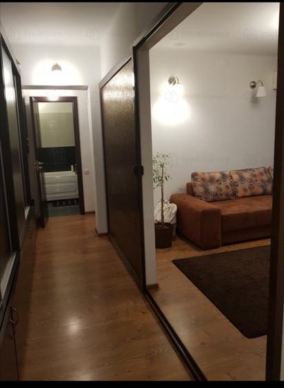 Apartament cu 2 camere decomandat, mobilat în Titan