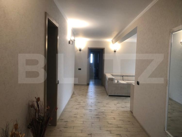 Casă cu 4 camere cu Teren 715 Mp în Păulești