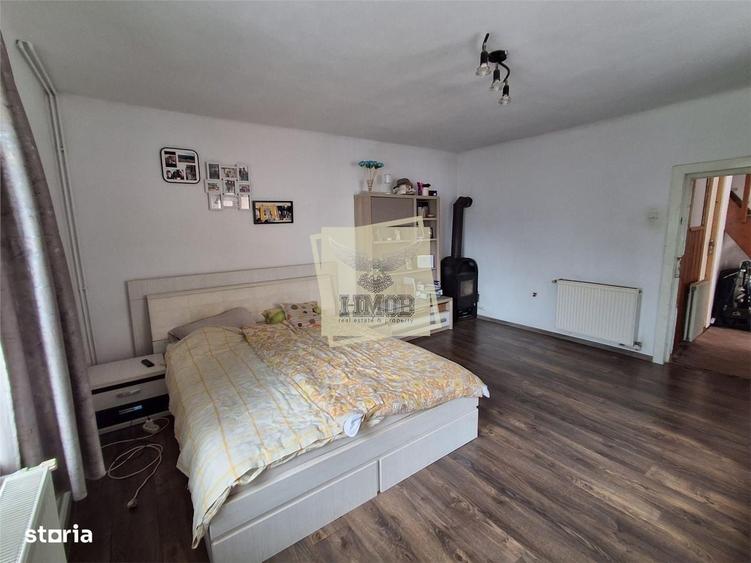 Casa individuala cu 5 camere si terasa inchisa - 13
