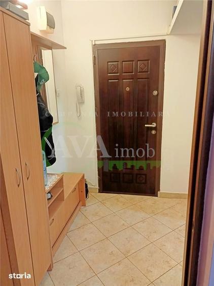 Apartament 2 camere semidecomandate, mobilat, zona Tic Tac - 3