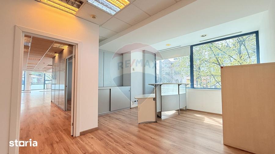 Spațiu comercial, de 260 mp, în Gara de Nord