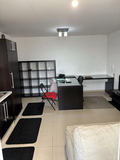 Apartament cu 2 camere decomandat în Vitan