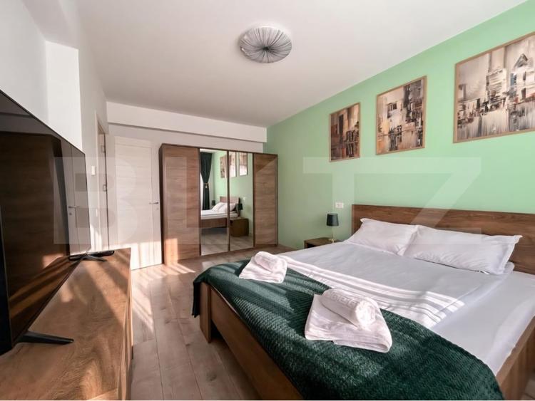 Apartament cu 2 camere decomandat, mobilat în Tractorul
