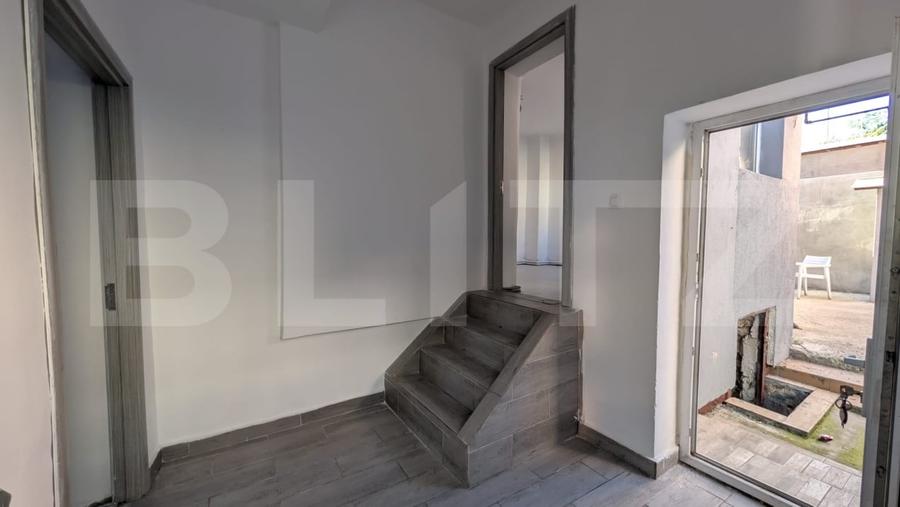 Casă individuală cu 2 camere cu Canalizare în Exterior Est
