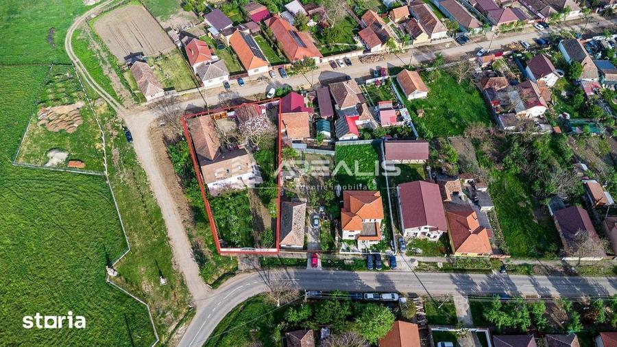 Casă cu 5 camere cu Teren 1370 Mp în Zădăreni