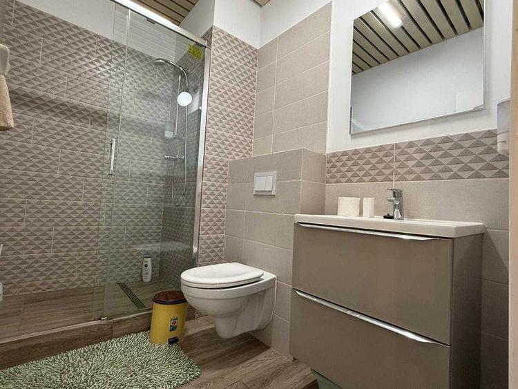 Apartament cu 2 camere decomandat în Centru Civic