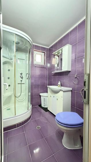 Apartament cu 2 camere în Micro 1
