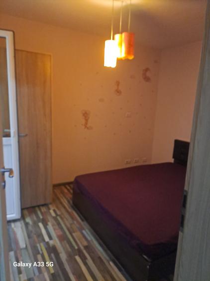 Apartament cu 2 camere semidecomandat în Republicii