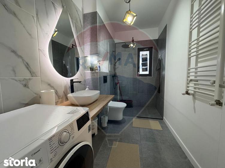 Apartament cu 2 camere, mobilat în Central