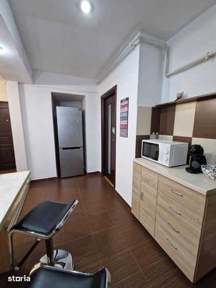 Apartament cu 2 camere decomandat în Dorobanților