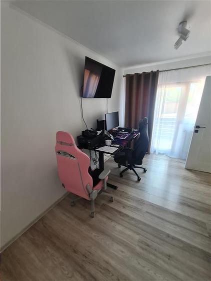 Casă individuală cu 4 camere cu Teren 300 Mp în Hărman