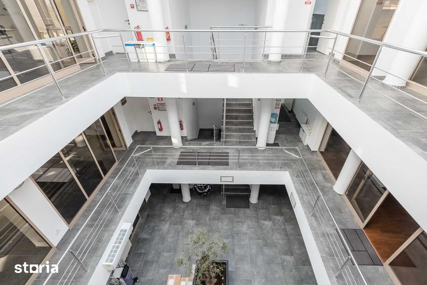 Spațiu comercial, de 4,231 mp, în Tunari