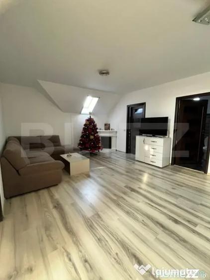 Apartament cu 2 camere semidecomandat în Sud