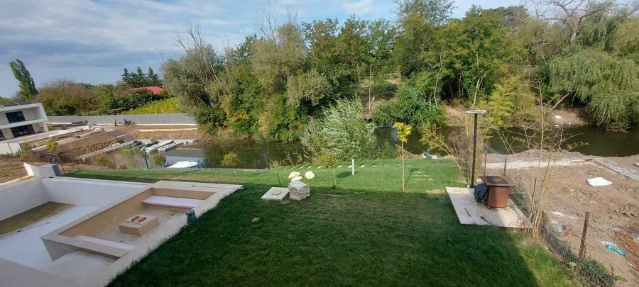 Casă cu 6 camere cu Canalizare în Siliștea Snagovului