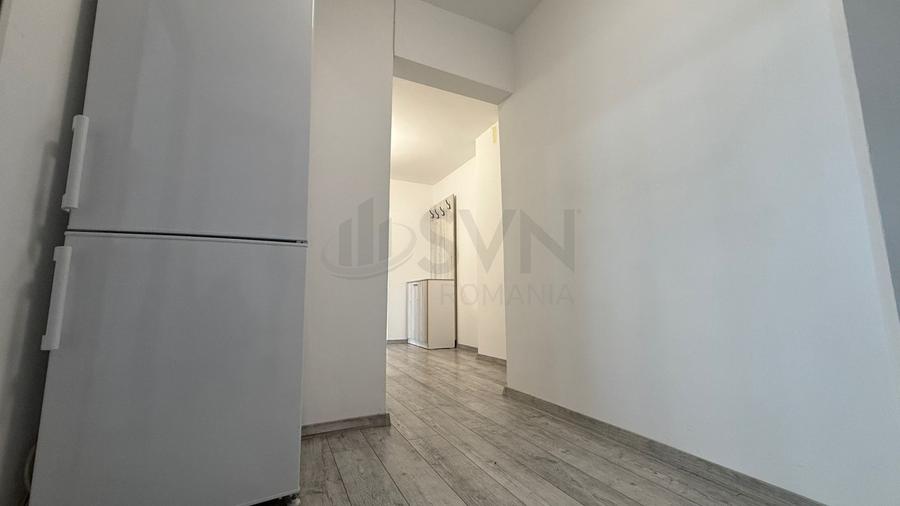 Apartament cu 3 camere decomandat, mobilat în Crângași