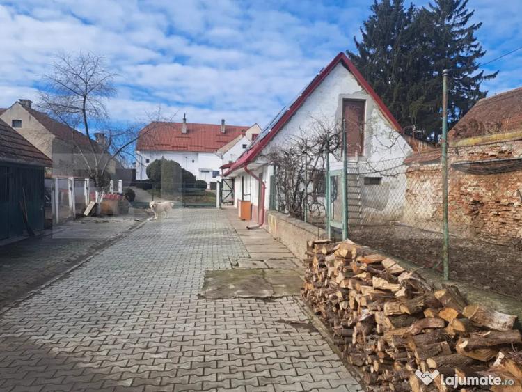 Casa saseasca renovata integral, 2200 mp teren, ideala - 11