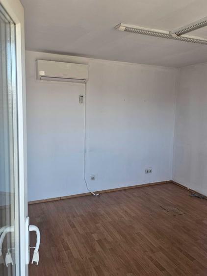Spațiu comercial, de 300 mp, în Exterior Vest