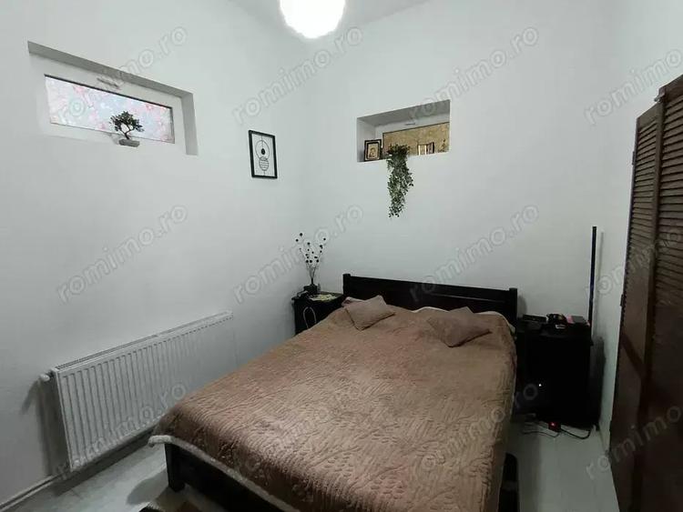 Apartament cu 3 camere decomandat în Sinaia