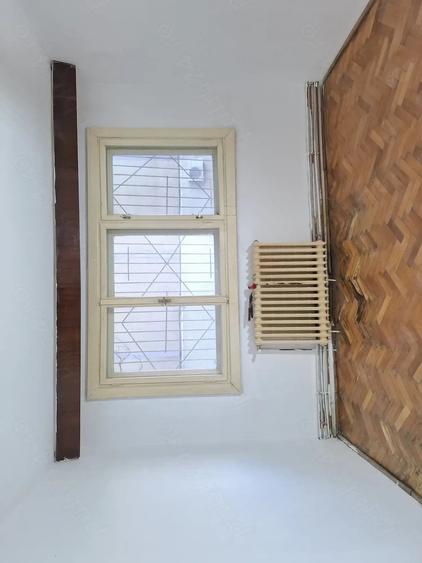 Apartament cu 3 camere semidecomandat în Girocului