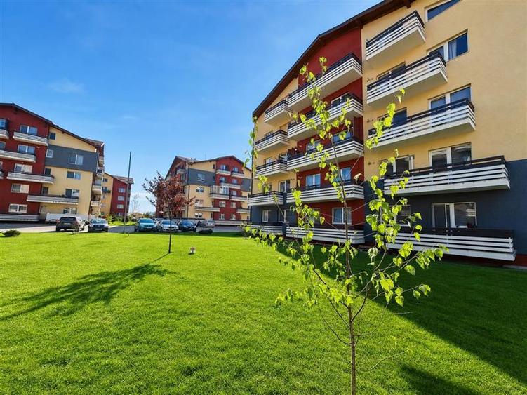 Apartament cu 2 camere decomandat în Exterior Est