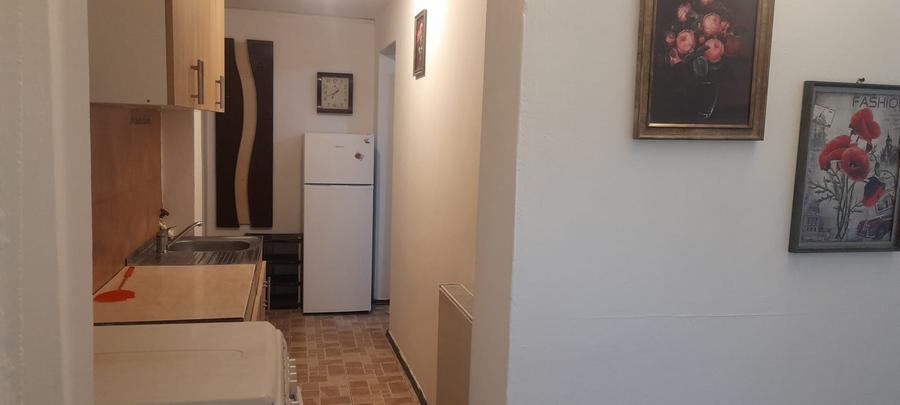 Apartament. 2. Camere. Zona. Gara - 1