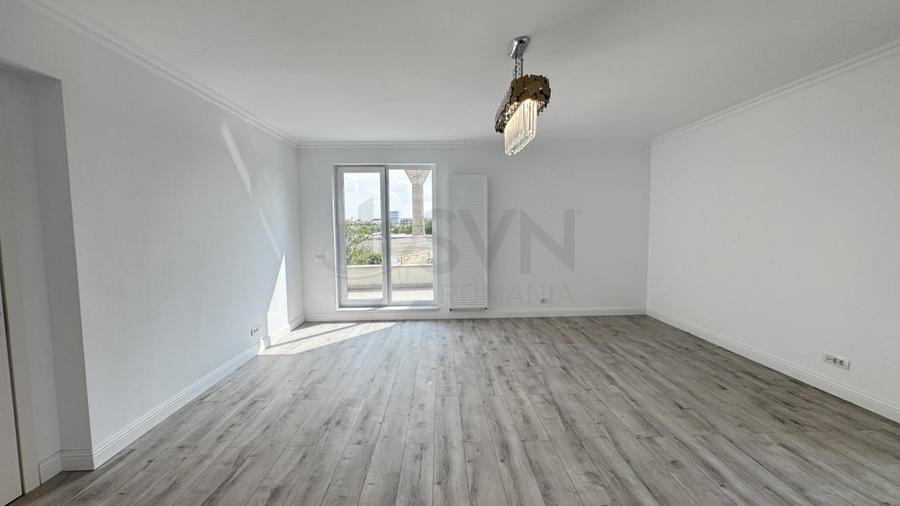 Apartament cu 3 camere decomandat în Bucur Obor