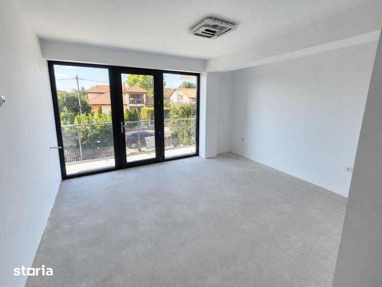 Casă cu 5 camere cu Teren 1000 Mp în Șendreni