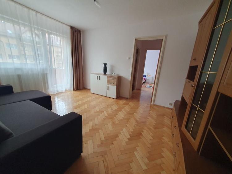 Apartament cu 2 camere semidecomandat în Gării