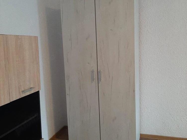 Garsonieră decomandată în Lujerului