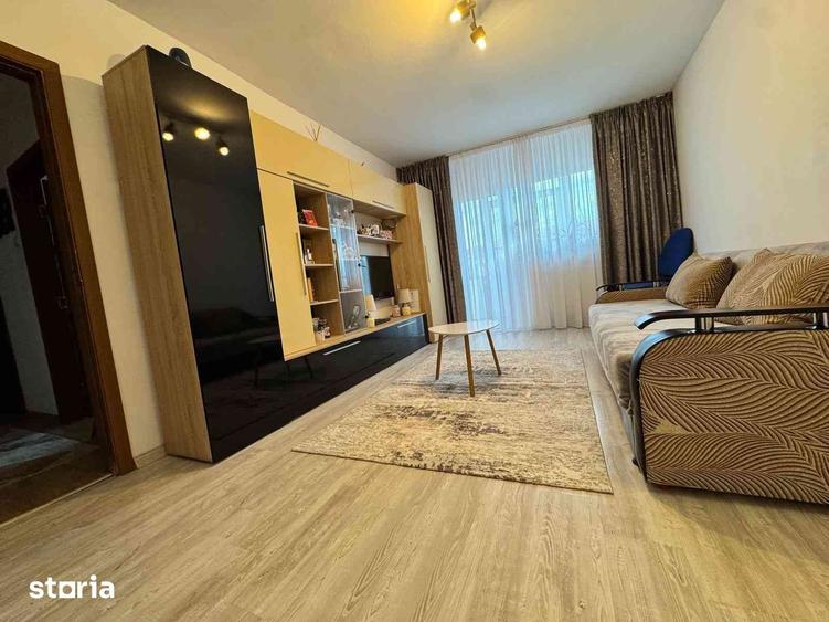 Apartament cu 2 camere decomandat în Energiei