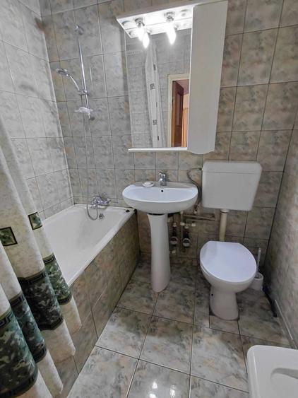 Apartament cu 2 camere semidecomandat în Drumul Găzarului