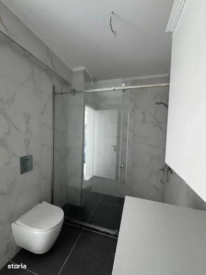 Apartament cu 2 camere semidecomandat în Titan