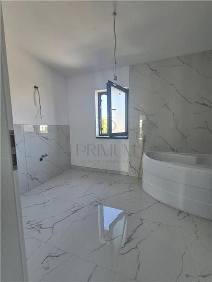 Duplex cu 3 camere cu Teren 350 Mp în Moșnița Nouă