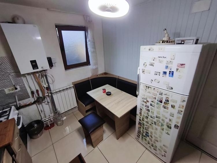Casă cu 4 camere cu Teren 67 Mp în Central