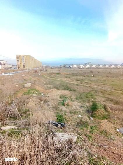 Teren de 10000 mp, în Militari